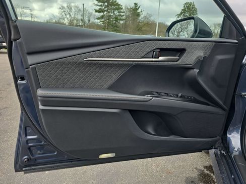 Used 2026 Toyota Camry XLE w/ Premium Plus Package image 29