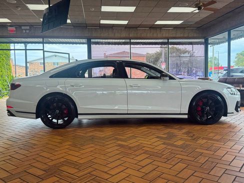 Used 2023 Audi S8 w/ S8 Comfort Plus Package image 8