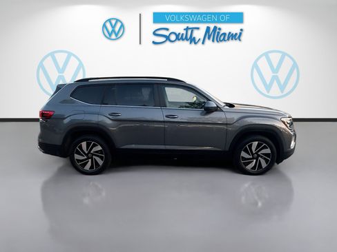Certified 2024 Volkswagen Atlas SE image 8
