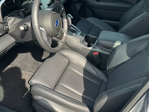 Used 2025 Subaru Legacy Limited image 5