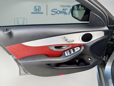 Used 2019 Mercedes-Benz C 300 Sedan image 19