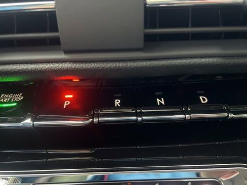 New 2025 Lincoln Corsair Reserve image 24