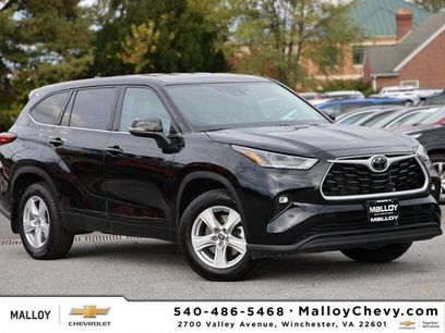 Used 2021 Toyota Highlander LE