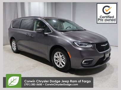 Certified 2023 Chrysler Pacifica Touring-L