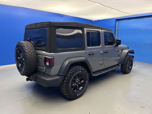 Used 2020 Jeep Wrangler Unlimited Sport S AWD/4WD image 7
