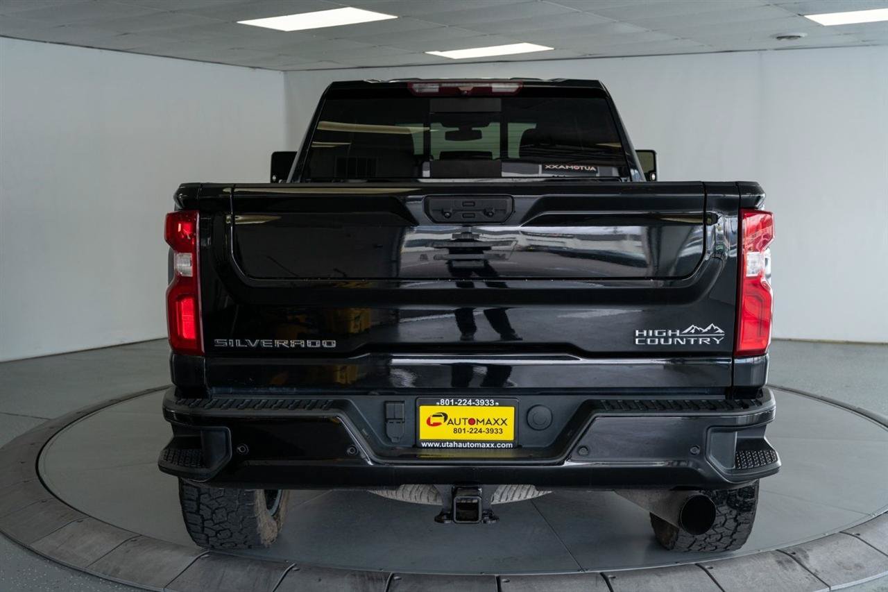 Used 2022 Chevrolet Silverado 2500 High Country AWD/4WD image 6