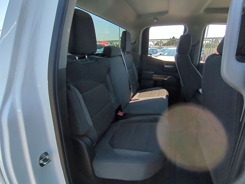 Used 2022 GMC Sierra 1500 SLE w/ Driver Alert Package I image 25