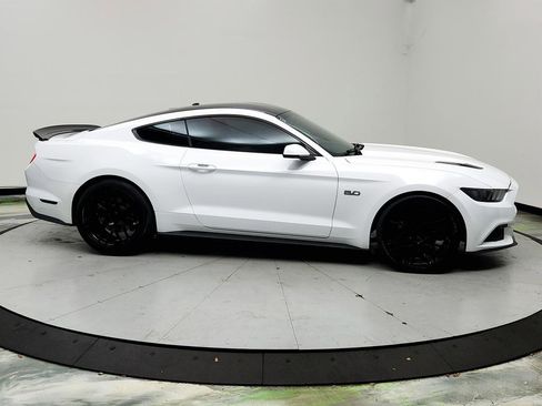 Used 2015 Ford Mustang GT Premium RWD image 4