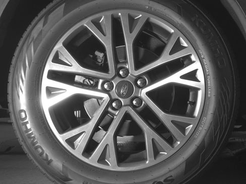 Certified 2020 Ford Escape SEL FWD image 12