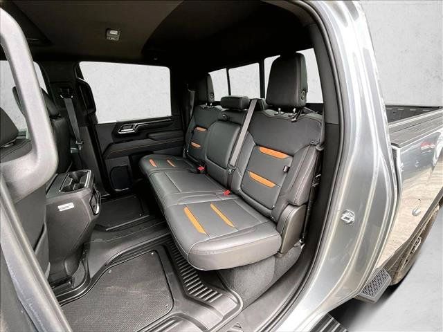 Used 2025 GMC Sierra 2500 AT4 w/ AT4 Premium Plus Package AWD/4WD image 28