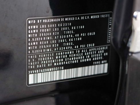 Used 2022 Volkswagen Tiguan SEL R-Line AWD/4WD image 35