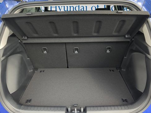 New 2026 Hyundai Venue SEL FWD image 13