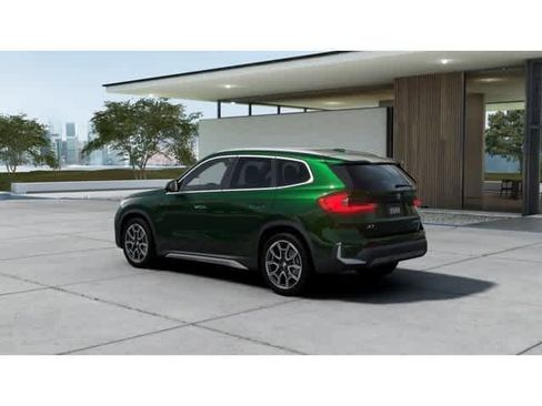 Used 2025 BMW X1 xDrive28i w/ Convenience Package image 2