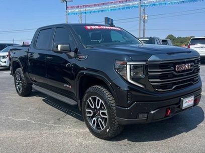Used 2022 GMC Sierra 1500 AT4 w/ AT4 Premium Package