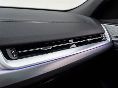 Certified 2025 BMW X2 M35i image 31