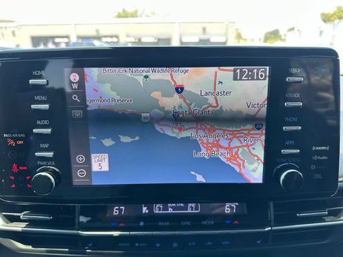 Used 2024 Toyota Sienna XSE w/ XSE Plus Package FWD image 13