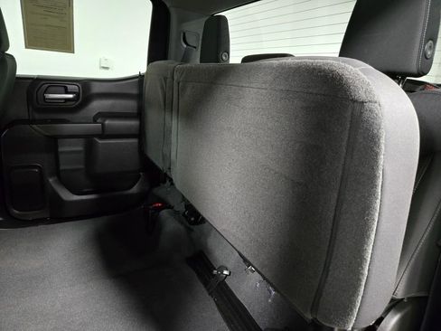 Used 2022 Chevrolet Silverado 1500 Custom Trail Boss AWD/4WD image 37