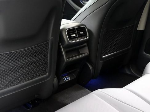 New 2026 Mercedes-Benz GLE 450 4MATIC image 14