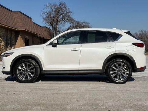 Used 2019 MAZDA CX-5 Grand Touring image 2