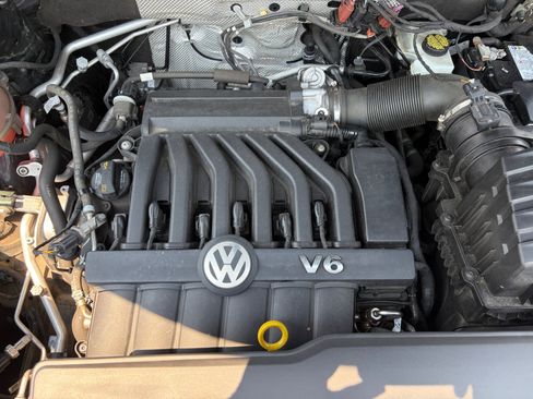 Used 2021 Volkswagen Atlas SEL Premium AWD/4WD image 22
