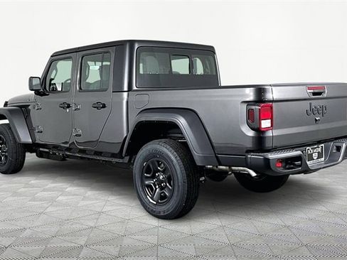 New 2026 Jeep Gladiator Sport image 4