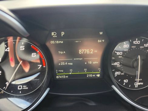 Used 2019 Alfa Romeo Giulia w/ Nero Edizione RWD image 25