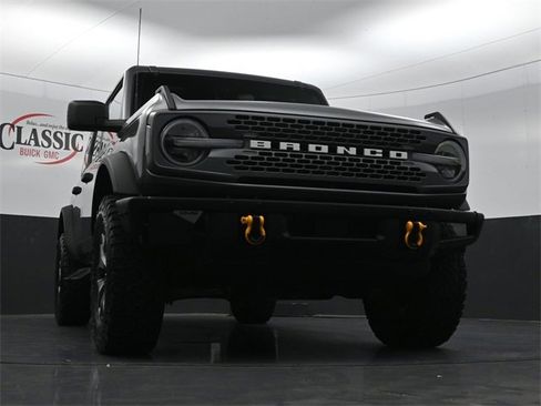 Used 2024 Ford Bronco Badlands image 27