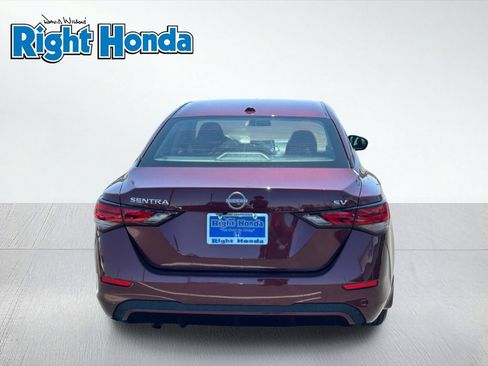 Used 2024 Nissan Sentra SV FWD image 10