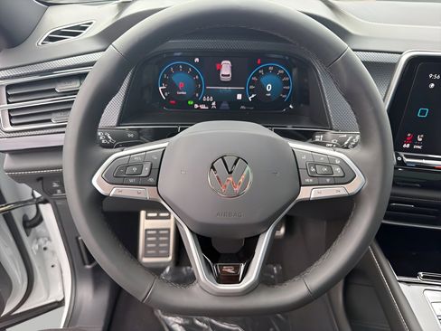 New 2026 Volkswagen Atlas Cross Sport SEL R-Line AWD/4WD image 12