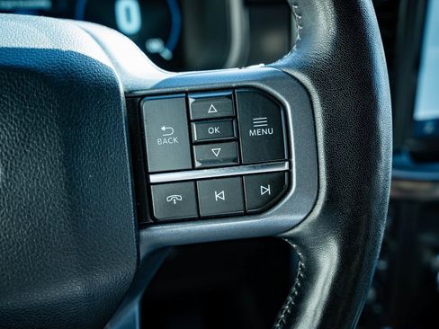 Used 2023 Ford F150 Lariat w/ Equipment Group 502A High image 29