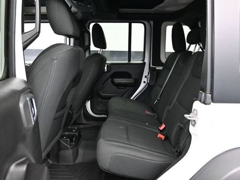 Certified 2019 Jeep Wrangler Unlimited Sport AWD/4WD image 21