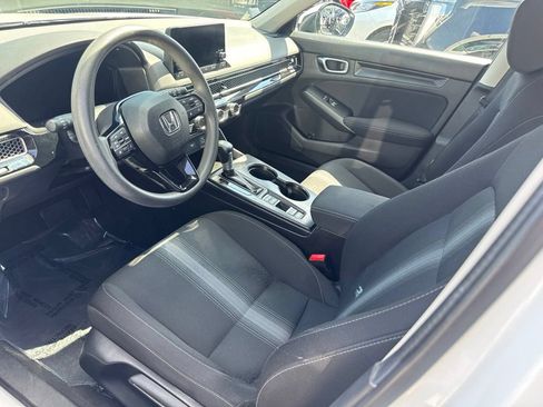 Used 2024 Honda Civic LX image 3