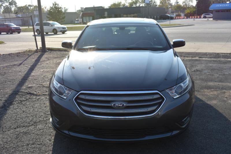 Used 2016 Ford Taurus SEL w/ Equipment Group 201A FWD image 5