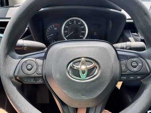 Used 2021 Toyota Corolla LE w/ Carpet Mat Package (TMS) FWD image 19