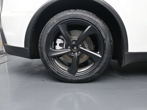 Used 2026 Tesla Model Y AWD image 9