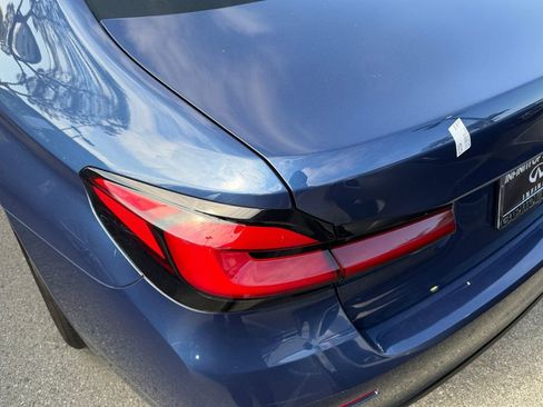 Used 2023 BMW 530i w/ Convenience Package image 35