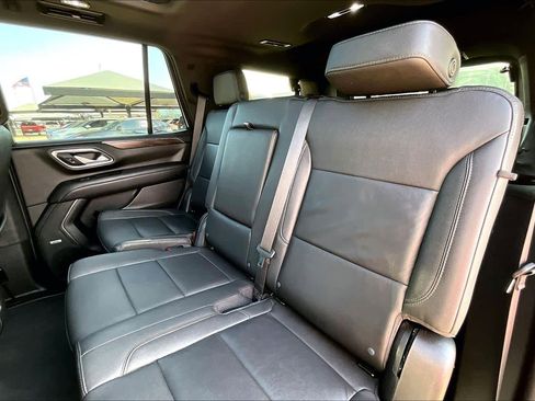 Used 2022 Chevrolet Tahoe LT w/ LT Signature Plus Package image 43