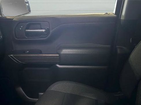 Used 2022 Chevrolet Silverado 1500 RST w/ Z71 Off-Road Package image 24