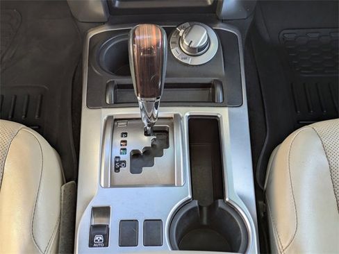 Used 2018 Toyota 4Runner SR5 image 21