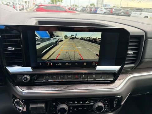 New 2026 Chevrolet Silverado 1500 LTZ w/ Technology Package AWD/4WD image 27
