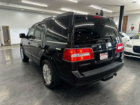 Used 2012 Lincoln Navigator 4WD image 7