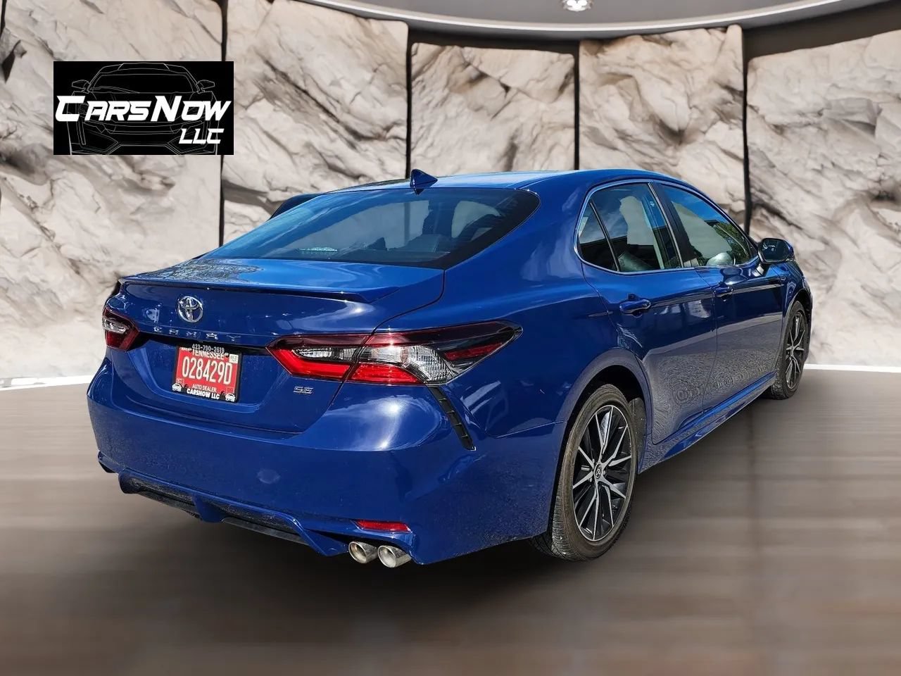 Used 2023 Toyota Camry SE FWD image 6