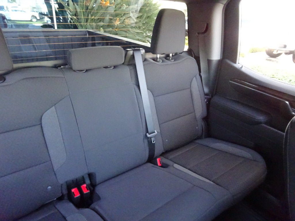 New 2026 Chevrolet Silverado 1500 RST AWD/4WD image 17
