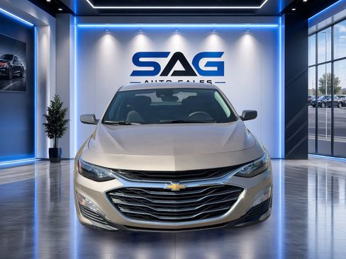 Used 2023 Chevrolet Malibu LT w/ Driver Confidence Package FWD image 5