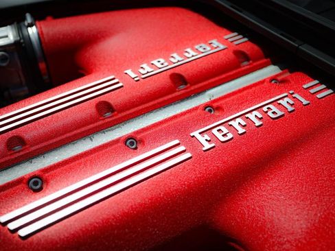 Certified 2025 Ferrari 12Cilindri RWD image 26