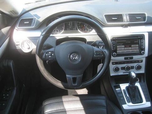 Used 2013 Volkswagen CC Sport Plus FWD image 11