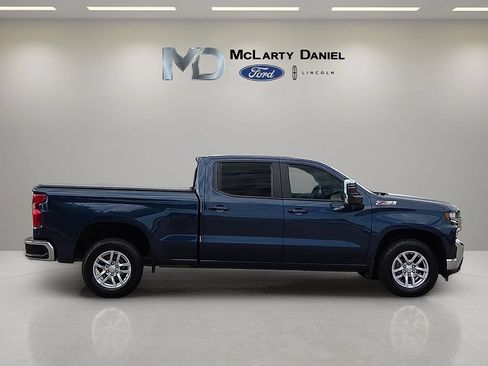 Used 2021 Chevrolet Silverado 1500 LT w/ Z71 Off-Road Package AWD/4WD image 6