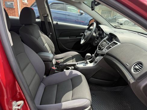 Used 2014 Chevrolet Cruze LT w/ RS Package FWD image 20