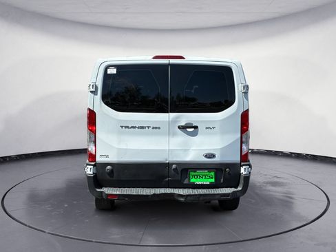 Used 2019 Ford Transit 350 XLT RWD image 5