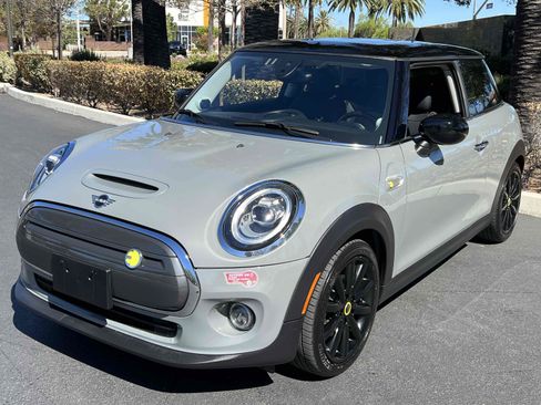 Used 2021 MINI Cooper SE w/ 6.5" Touchscreen Package FWD image 57